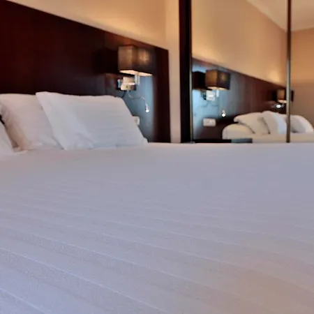 Ho Ciudad De By Olivencia Hotel 4*