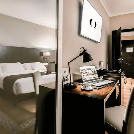 Ho Ciudad De By Olivencia 4*