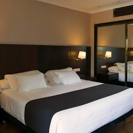 Ho Ciudad De By Olivencia Hotel 4*